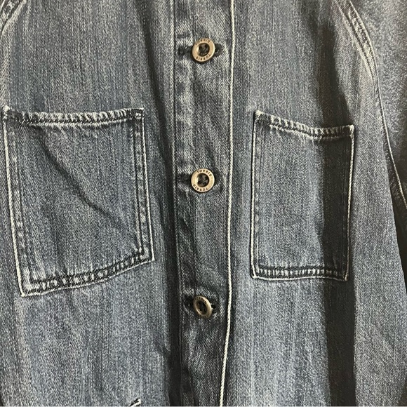 Women’s Torrid Denim Jean Jacket Vintage Look Medium Wash 4 Pocket Fall Size 1 - Picture 4 of 8
